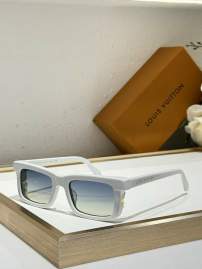 Picture of Louis Vuitton Sunglasses _SKUfw76705875fw